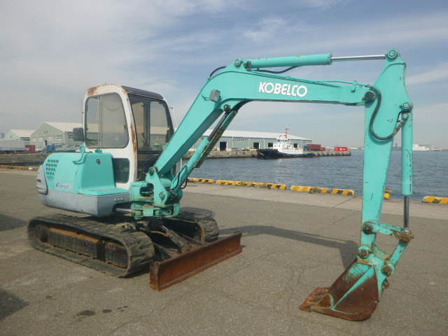 USED TRACKED EXCAVATOR KOBELCO SK045-2 PY-04773 (F.UCHIYAMA & CO