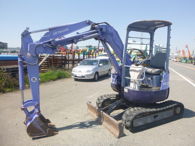 USED TRACKED EXCAVATOR HITACHI EX30UR-2C 1B0-05449 (F.UCHIYAMA & CO.,LTD.)