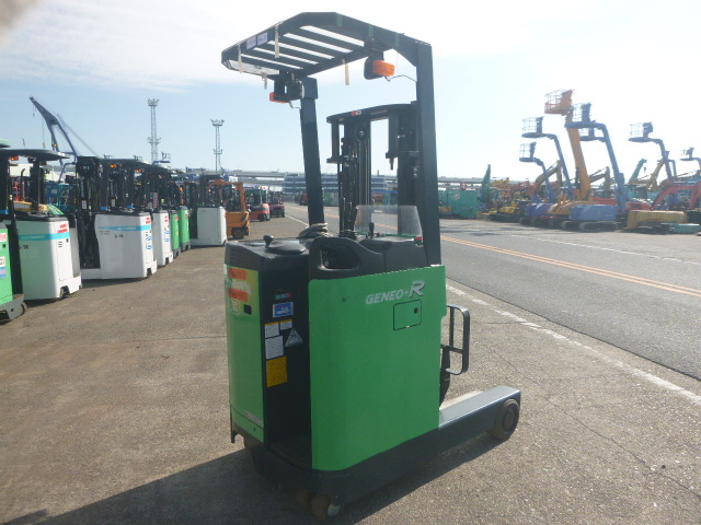 USED REACH TRUCK FORKLIFT TOYOTA 7FBRK13 11809 (F.UCHIYAMA & CO.,LTD.)