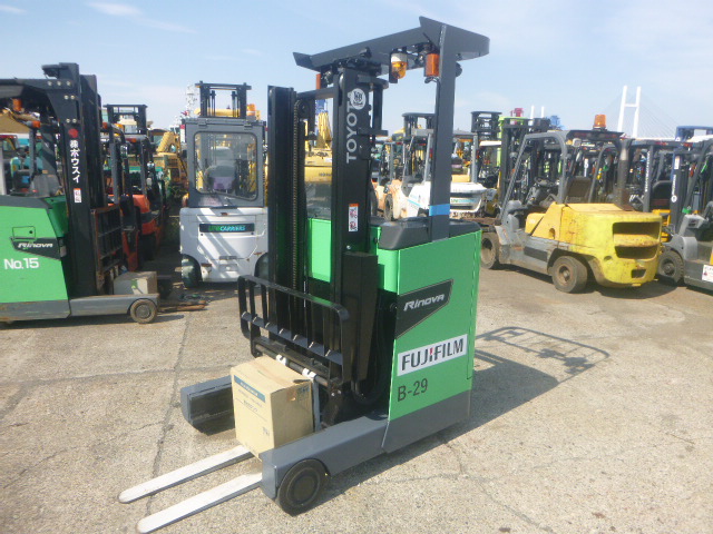 USED REACH TRUCK FORKLIFT TOYOTA 8FBR10 11679 (F.UCHIYAMA & CO.,LTD.)